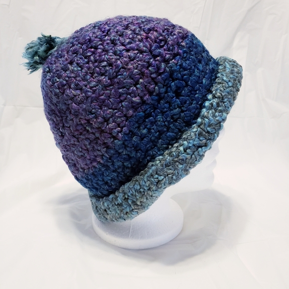 Crocheted hat: #9 - Picture 2 of 5
